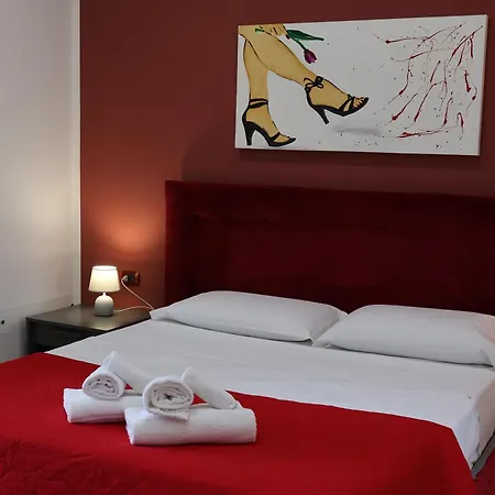 Apart Otel Flora