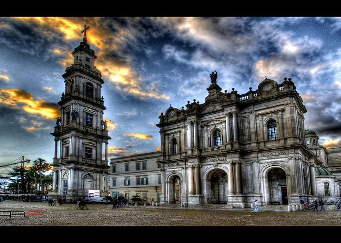 Flora شقة فندقية