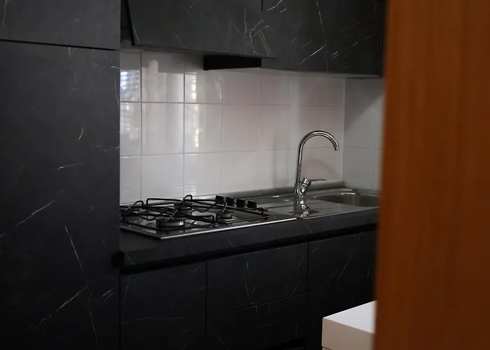 Flora شقة فندقية 3*