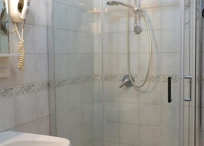 Flora شقة فندقية