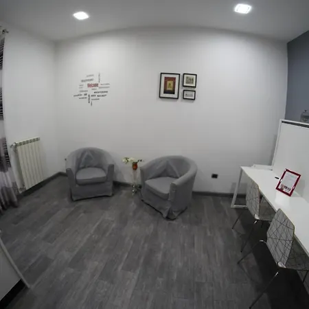 Aparthotel Villa Flora