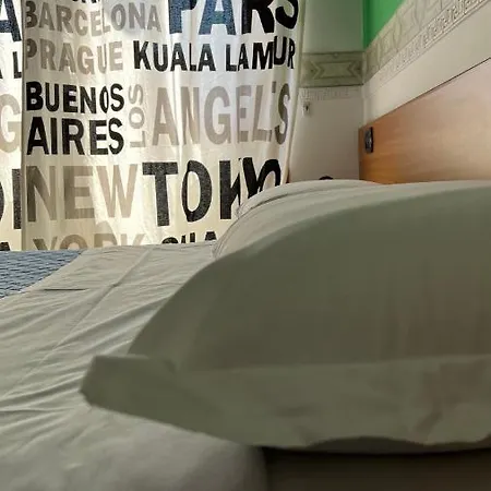 Villa Flora Aparthotel