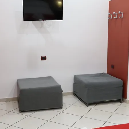 Aparthotel Villa Flora 3*