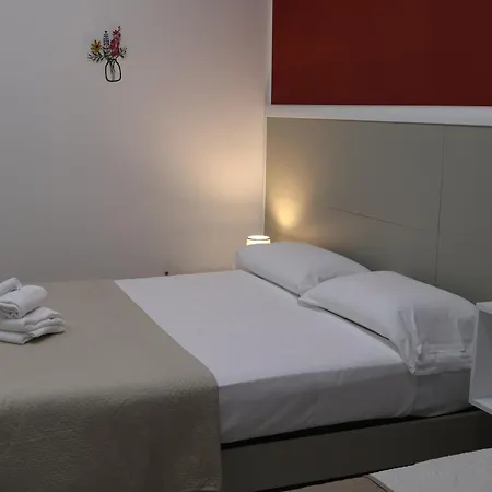 Aparthotel Villa Flora Pompei