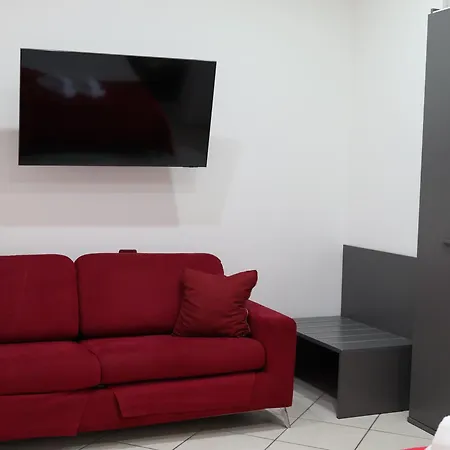 Aparthotel Villa Flora 3*