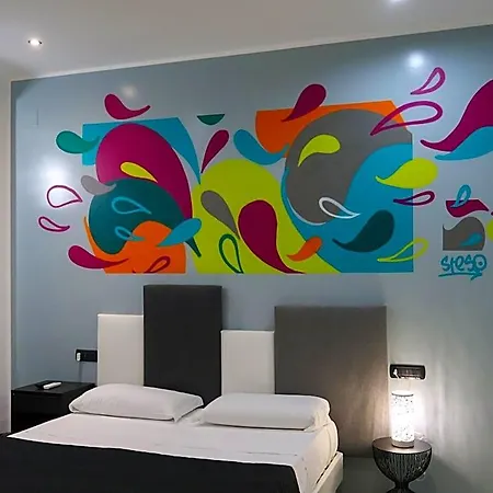 Villa Flora Aparthotel 3*