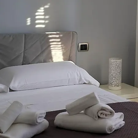 Villa Flora Aparthotel