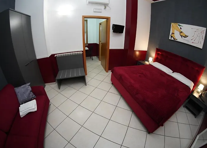 Aparthotel Villa Flora 3*