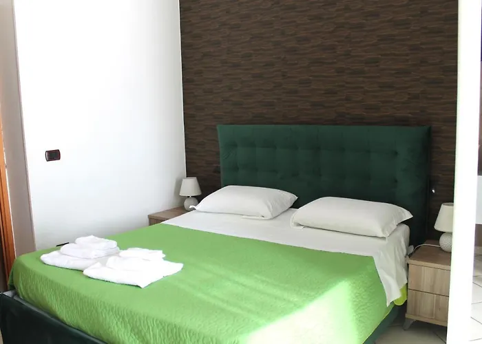 Villa Flora Aparthotel