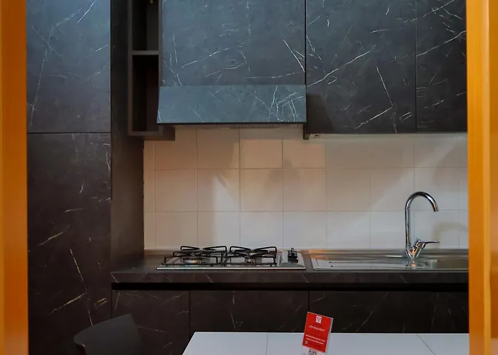 Villa Flora Aparthotel 3*