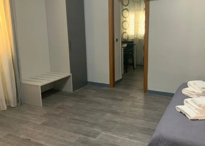 Villa Flora Aparthotel Pompei